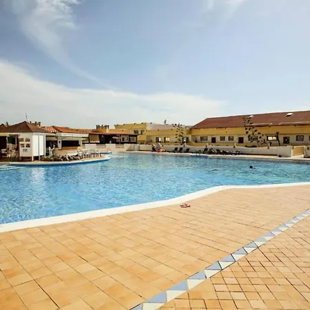 Vista Al Mar Y Piscina En פלאיה פראיסו